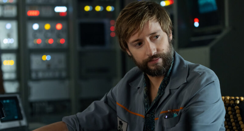 Earth Episode 7 Makes Facehuggers Grosser Than Ever With This Twist