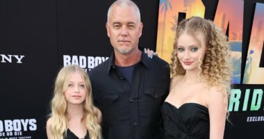 Eric Dane's daughters are 'really suffering' amid his ALS battle