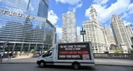 Federal forces could arrive in Chicago by end of week, mayor warns