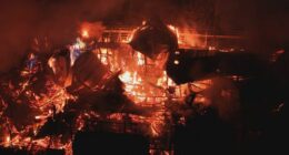A heritage wedding venue in the Hawkesbury has ignited overnight.