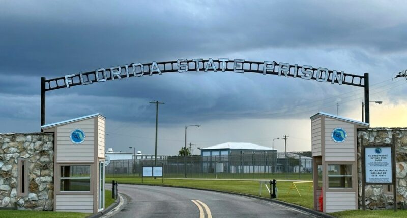Florida man who killed 2 women set for lethal injection next month, extending execution record