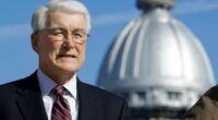 Former Illinois Gov. Jim Edgar dies at 79