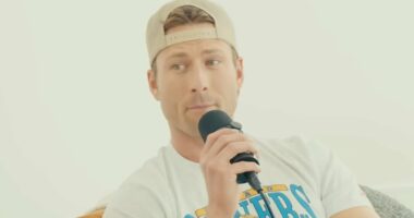 Glen Powell details awkward run-in with 'toxic' canceled star