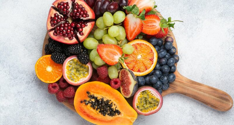 Harvard doctor who has studied the gut for over 10 years reveals the common fruit that he would NEVER eat