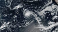 Hawaii declares state of emergency as Kiko barrels toward islands