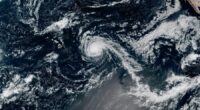Hurricane Kiko weakens on path expected to take it north of Hawaii