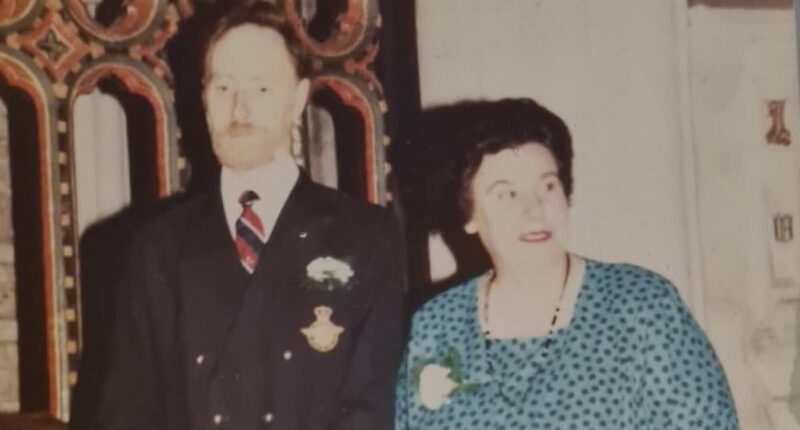Husband and wife found dead at home after leaving note pinned to door