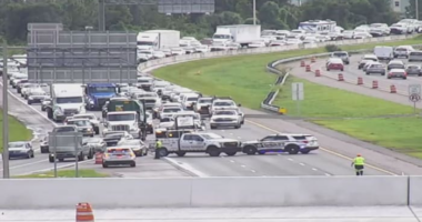 I-4 traffic shut down in Orange County after crash leaves 5 hospitalized
