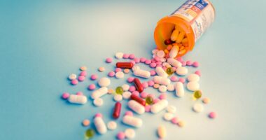 I'm a doctor, these are the drugs I almost NEVER take... they're not just useless, they're DANGEROUS