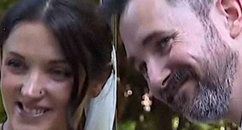 Impromptu wedding for bride's terminally ill father