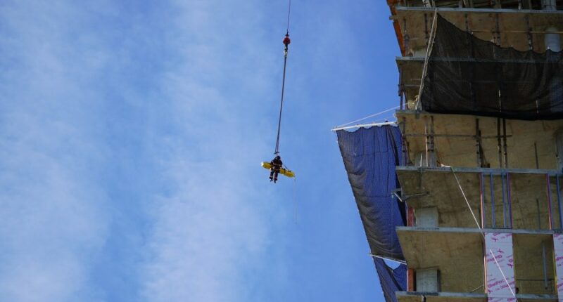 Injured construction worker rescued from 19th floor of Tampa building