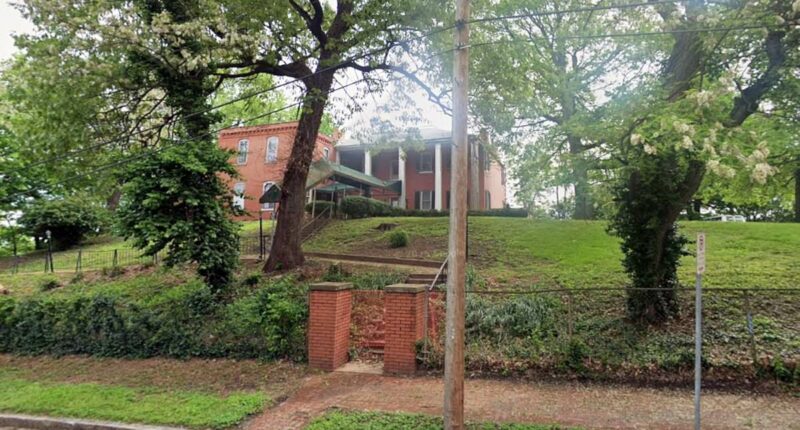 Inside 'America's scariest house' where THIRTEEN people have died