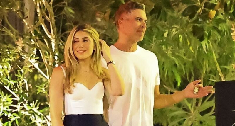 Jessica Alba's ex Cash Warren enjoys night out with female friend