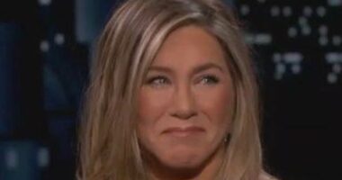 Jimmy Kimmel's pal Jennifer Aniston reacts to host's big TV return