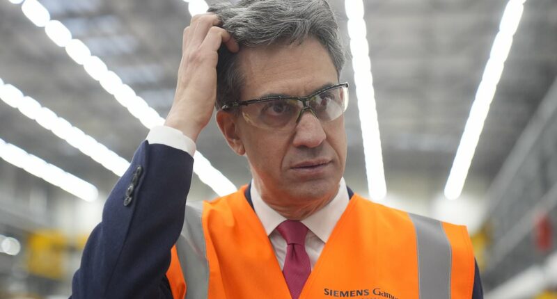 Labour needs to stop energy bills soaring, but Miliband in the way