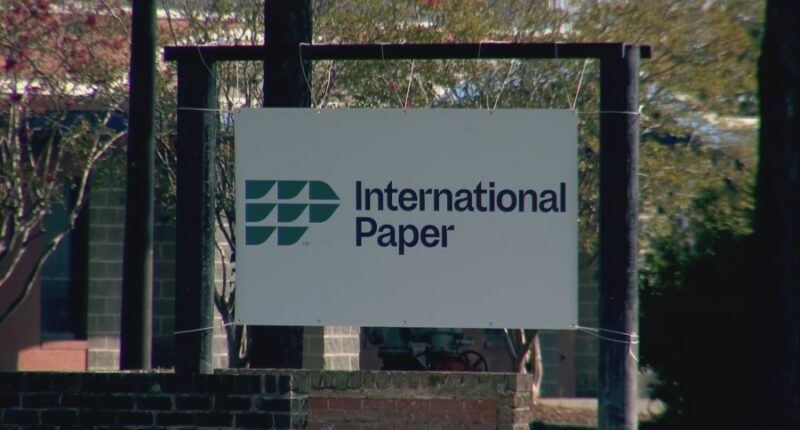 Liberty Co. job fair aims to ease transition for International Paper employees