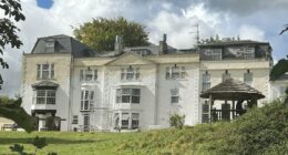 Luxury hotel where Jacob Rees-Mogg filmed IS housing asylum seekers