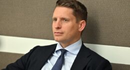 MP says Aussies are 'starting to feel like strangers in our own home'