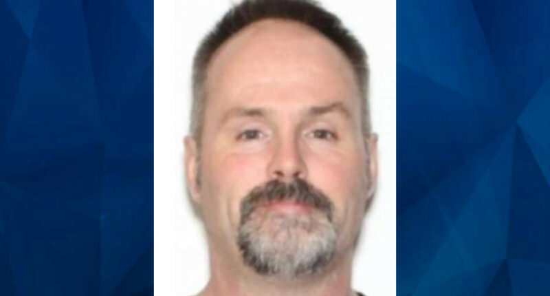 Manhunt on for Landscaper Accused of Killing Girlfriend in Their Home