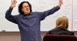 Mark Volman, who co-founded The Turtles and performed with Flo & Eddie, has died at 78