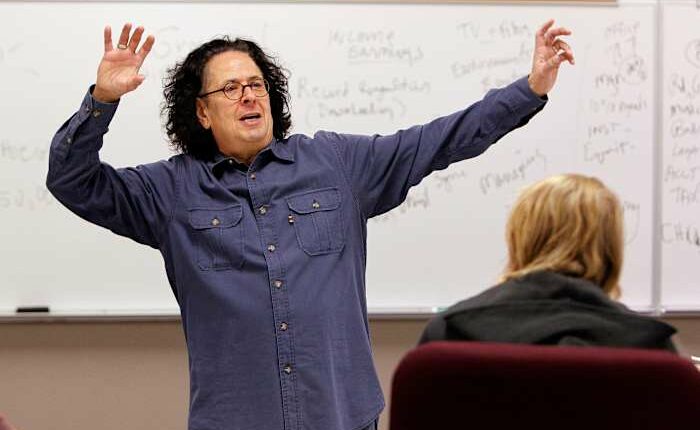 Mark Volman, who co-founded The Turtles and performed with Flo & Eddie, has died at 78
