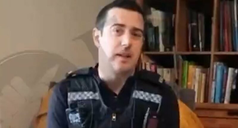 Moment British cops tell American woman to apologise for online posts