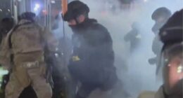 More clashes at ICE detention center near Chicago