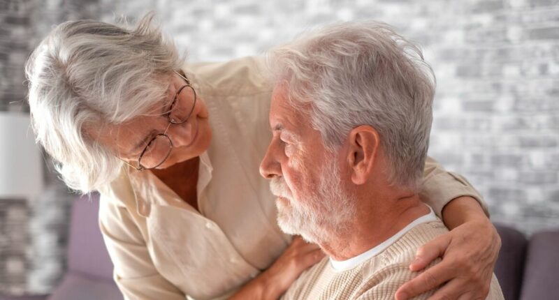 NHS urges people to look out for four early dementia signs