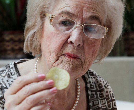 North Dakota newspaper columnist whose Olive Garden review went viral dies at 99