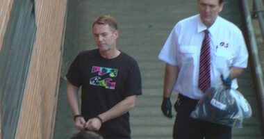 Notorious cop killer back in jail after parole breach