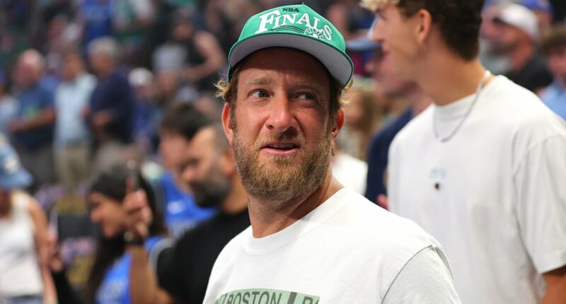 Portnoy reveals he fired 'scumbag' intern for message to Kirk's family