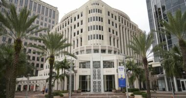 Qualifying opens for Orlando City Council seats as election season begins
