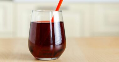 Red drink that 'clears out arteries' helps prevent most heart problems