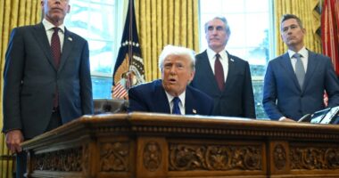 Rising electric bills become political problem for Trump, GOP