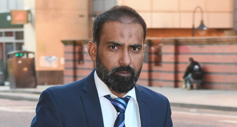 Senior doctor abandoned patient during surgery for sex with nurse