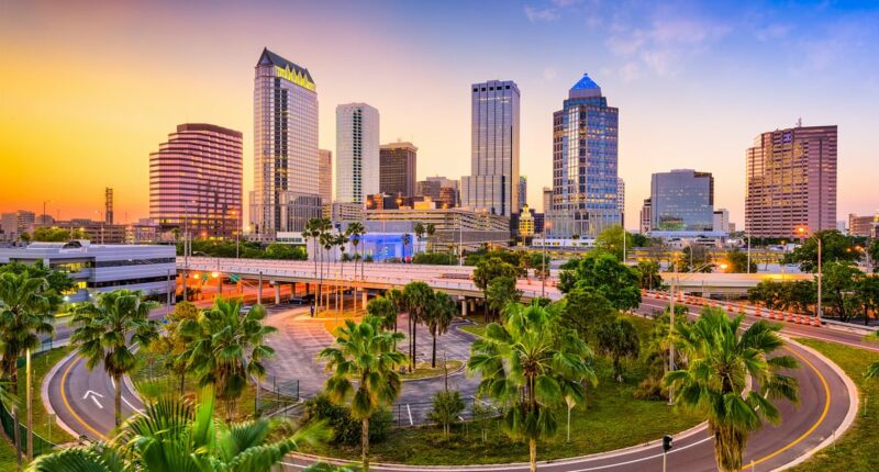 Seven of the biggest metro areas are officially buyers' markets