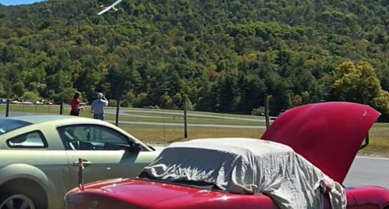 Small plane makes emergency landing in Connecticut