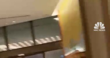 Super Typhoon Ragasa floods Hong Kong hotel