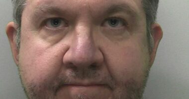 Surgeon ADMITS having legs removed then lying about sepsis for payout