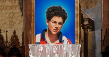 Teen known as 'God's influencer' to become the first millennial saint