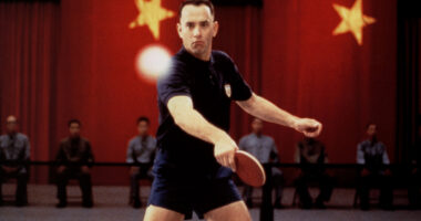 Tom Hanks' Forrest Gump Is Completely Different From The Book It's Based On