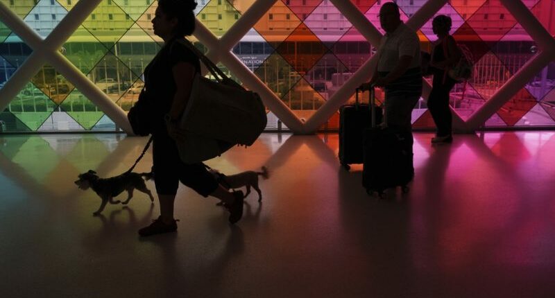 Trump admin ends Biden-era plan to make airlines pay passengers stranded by flight delays