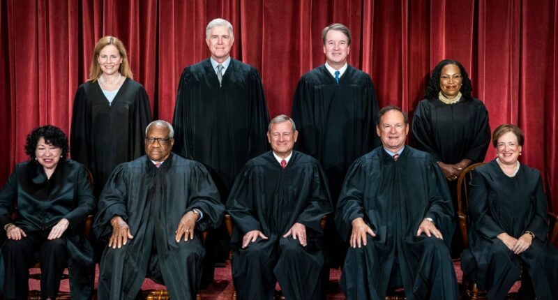 Trump administration asks the Supreme Court to rule on its plan to end birthright citizenship