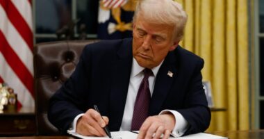 Trump announces H-1B visas will cost $100,000 per-year