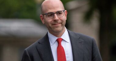 Trump appointee to Federal Reserve calls for steeper rate cuts