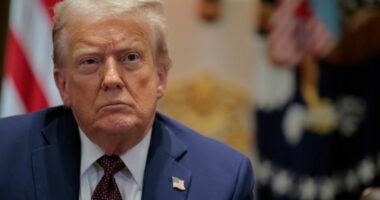 Trump says he’s ‘not going to war’ with Chicago after Democratic criticism