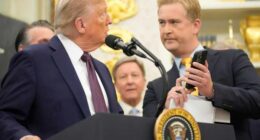 US media quickly forced to revisit a thorny question: How should a president's health be covered?