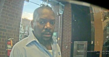 US revokes citizenship of ex-postal worker who stole $1.6M in checks