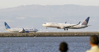 United plane at San Francisco airport collides with another jet while pulling back from gate