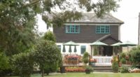 Venue that turned down housing asylum seekers goes into administration